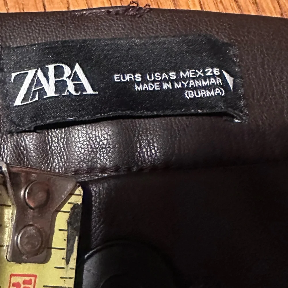 Zara Dark Brown high waisted faux Leather Pants size small